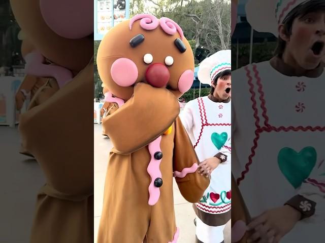 She ate a gingerbread cookie in front of the Gingerbread Man at Disney  #shorts #disney