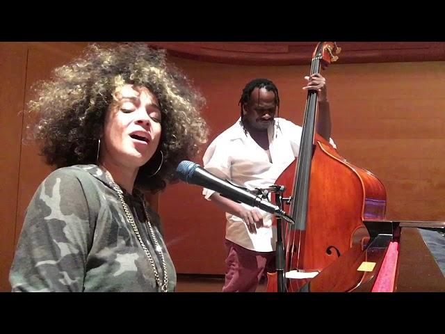 Kandace Springs Forbidden Fruit with Theo Griffin