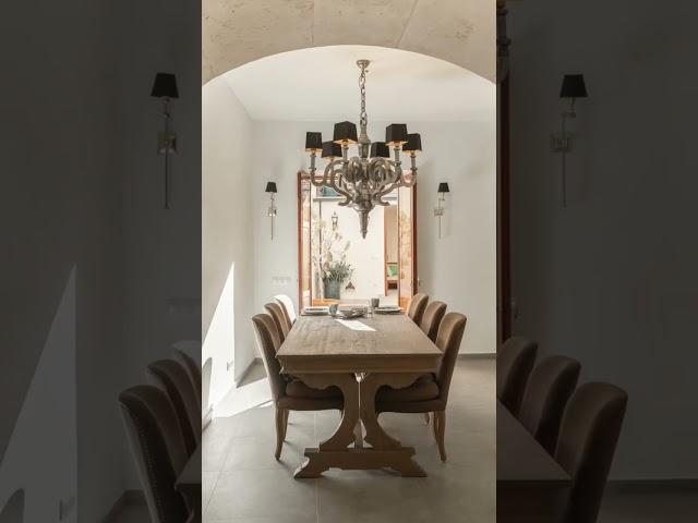 Renovated townhouse in best location of Santanyí #realestate #mallorca #mallorcarealestate #santanyi