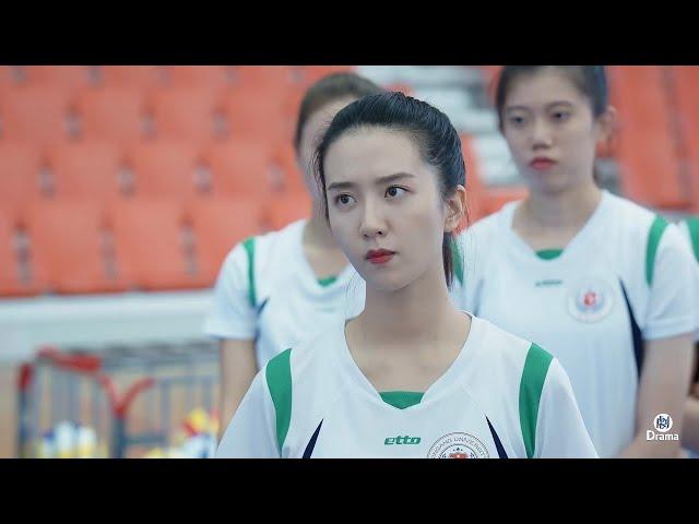 FULL| The bullies bullied that girl during training but didn't know she was a volleyball champion!