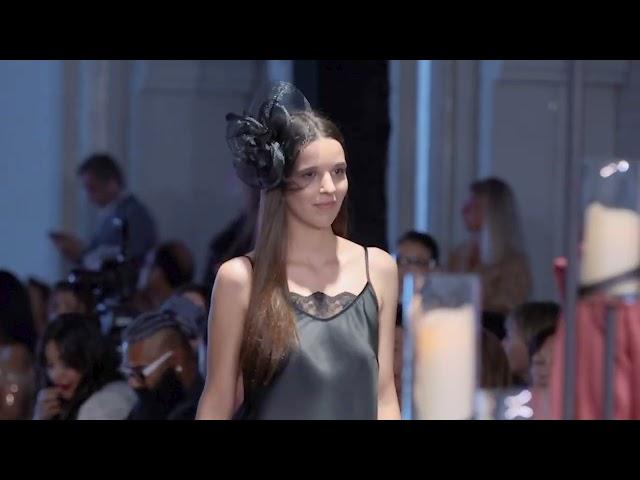 ALISIA FIORI. Показ коллекции Весна-Лето 2024 на Emirates Fashion Week 2024. Дизайнер Ирина Шарова