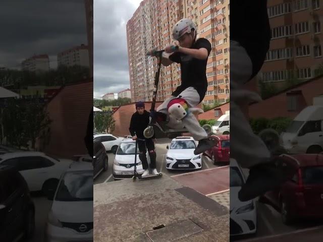 @max_0am МЫ БРОСАЕМ ТЕБЕ ВЫЗОВ!!! #брай #трюкинасамокате #трюковойсамокат #max0am #бмх #bmx