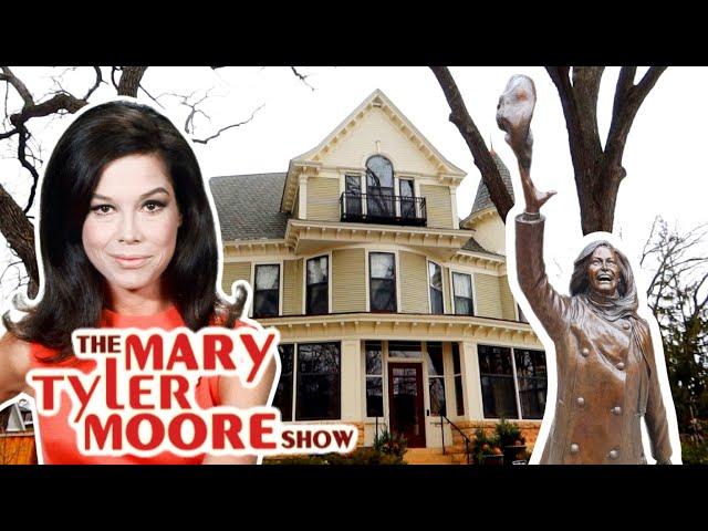 How MARY TYLER MOORE SHOW Happened! Filming Locations - House, Statue, Park, Mall, Escalators