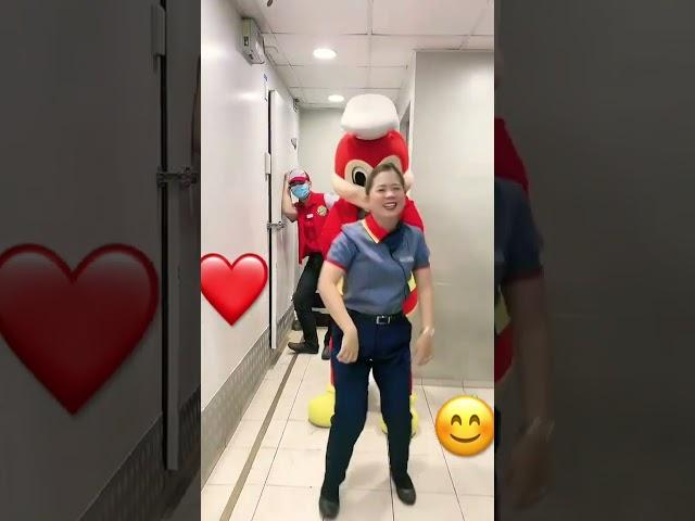 Jollibee Dance #dance #viral #latest #jollibee