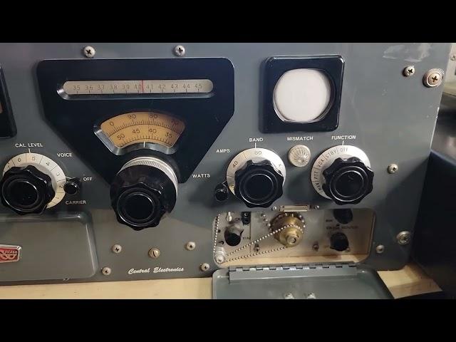 A tour- my Central Electronics Model 100V transmitter.