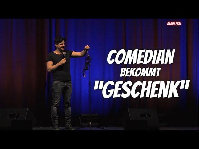 Comedian bekommt "Geschenk"! - Alain Frei