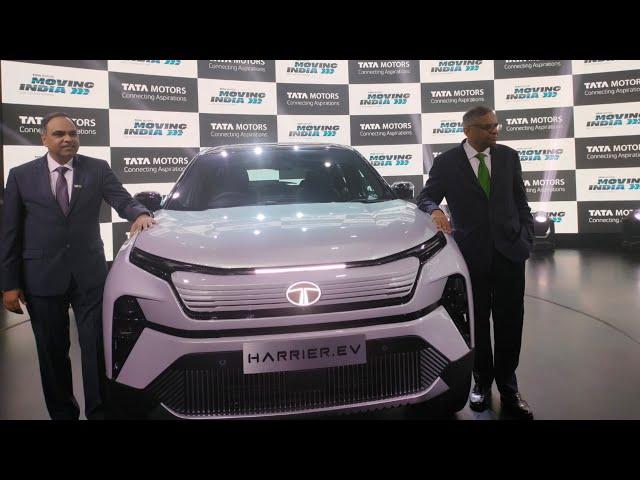 Tata Harrier Electric SUV 360 Degree Walkaround | Very Close To Production | Tata Harrier EV