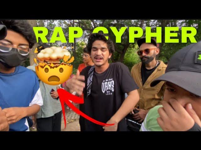 UNDERGROUND FREESTYLE RAP CYPHER IN DELHI  ( HIP HOP SCENE)