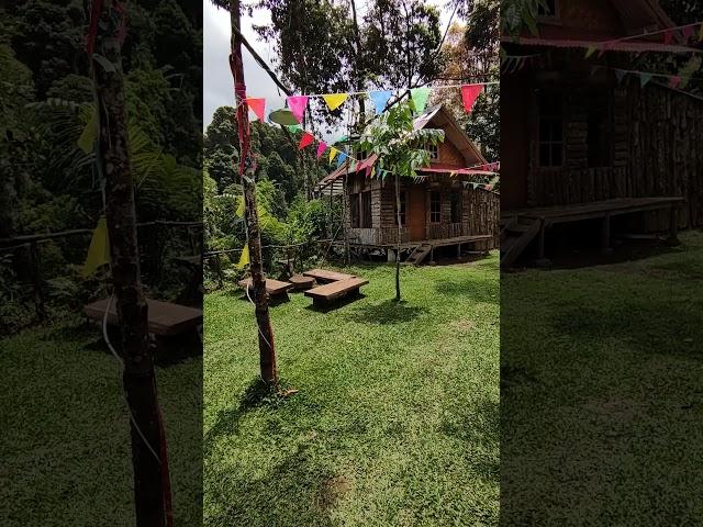 Rumah Nenek Tepi Lembah, Situ Gunung #situgunung #curugkembar #sukabumi