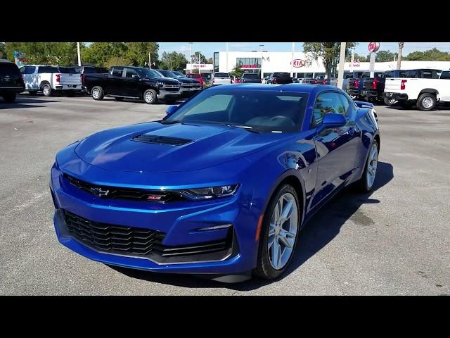 Chevrolet Camaro 1SS 2020 "Riverside Blue Metallic" en Español