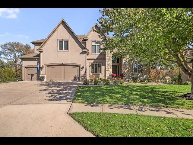 9326 W 155th Terrace, Overland Park, KS 66221