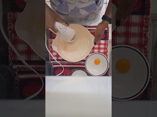 Mi primera vez haciendo cake en cuba, beso de ángel...