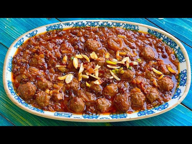 خورشت الو زرشک از خورش های خوشمزه ی ایرانی با طعم متفاوت