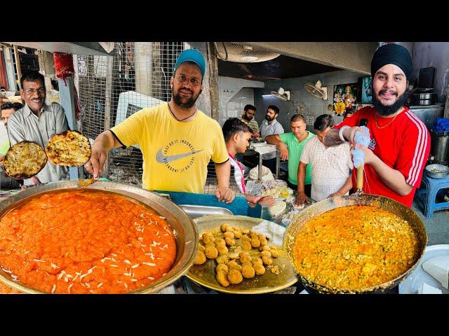 Amritsar Street Food | Desi Ghee Amritsari Kulcha | Amritsari Paneer Bhurji | Desi Ghee ka Halwa