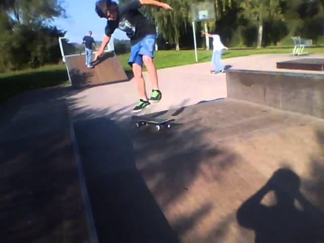 Kickflip Fail