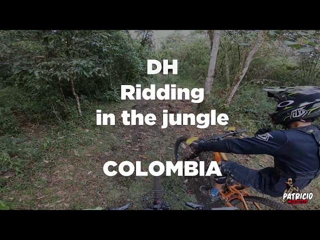 Super Fast downhill in the jungles of Colombia