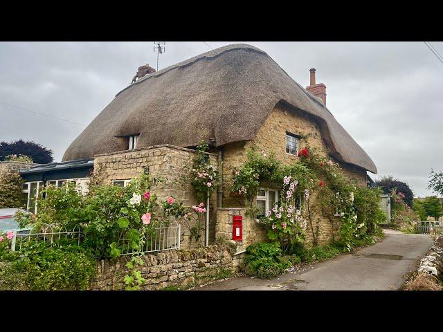 Timeless Charm of the English Countryside: Cotswolds WALK, ENGLAND