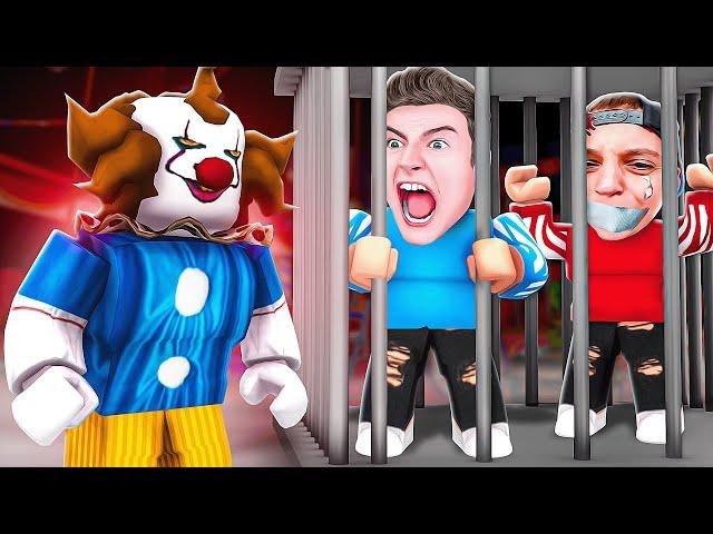 KLEINER JUNGE und ICH ENTKOMMEN dem HORROR CLOWN!  (Roblox)