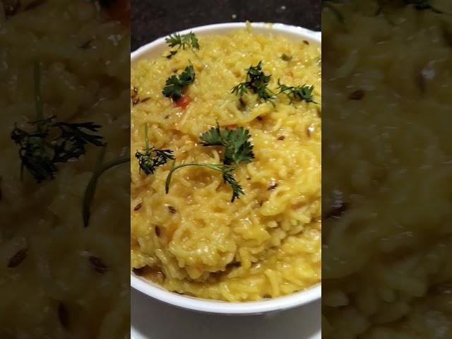 Mungdal Khichadi#pragatisrecipetadka#shorts#youtubeshorts#foodie#food#foodlover#indianrecipe