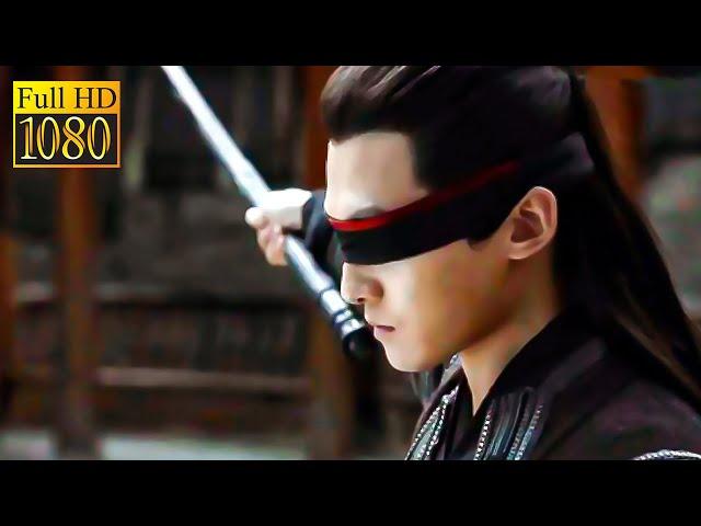 The young man has superb swordsmanship，even the first guard in the palace cannot defeat him!