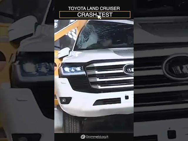 Toyota land Cruise Crash Test