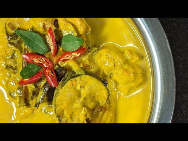 SILKY, CREAMY, SMOOTH SRI LANKAN YELLOW FISH CURRY! The easiest and most delicious recipe for fish.