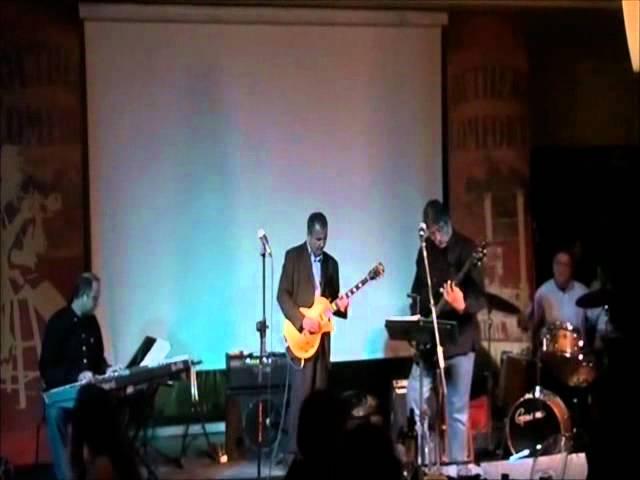 The GoodFellas Band - Blues Boy's Tune.wmv