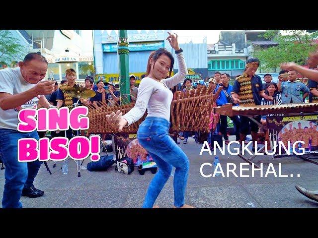 Duh Serunya SING BISO - Goyang Dengan Musik Angklung Carehal Jogja emg Mantap (Angklung Malioboro)