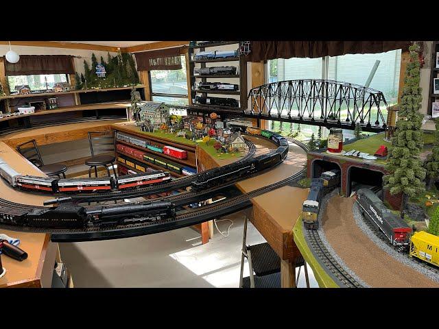 Sunday Fun-Day in the O Gauge Train Room!