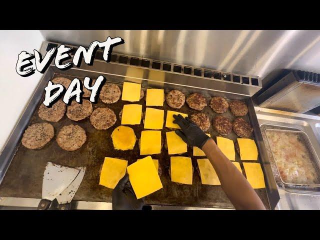 POV: FOOD TRUCK BURGERS  | Making Cheese Burger in the event 