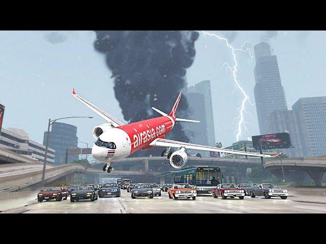 TORNADO TEARS THROUGH TOWN & HITS PLANE! ( GTA 5 REAL LIFE MODS )