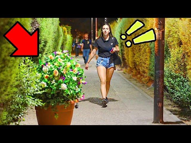 BUSHMAN PRANK: It's not HALLOWEEN but It's VERY FUNNY SCARES !!!