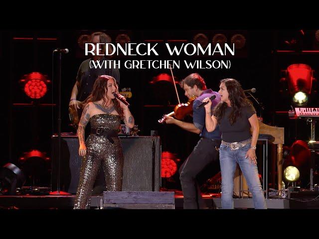 Ashley McBryde & Gretchen Wilson – Redneck Woman (Live from CMA Fest 2024)