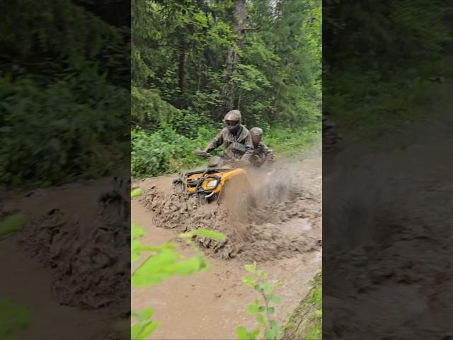 Колян на BRP Bombardier 800 на лысой   резине #квадроцикл #atv4x4 #atvoffroad #brp