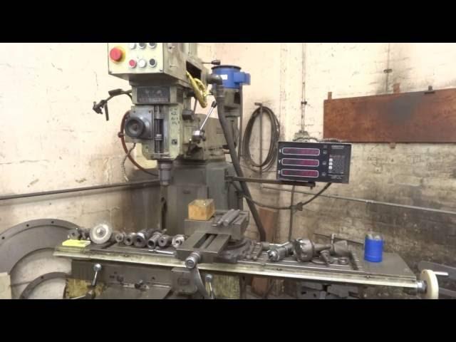 Tos Fnk 25A Bed Mill with Slotting Attachment