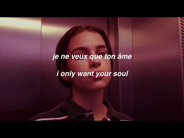 VIDEOCLUB - Amour Plastique (French/English Lyrics)