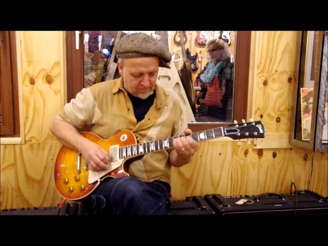 Ali Neander - Vintageshow 2014 Guitarpoint