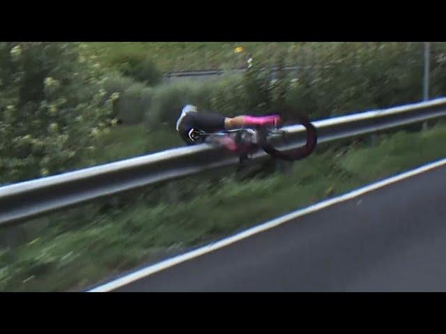 Horror crash for world champion Dygert in women's Individual Time Trial