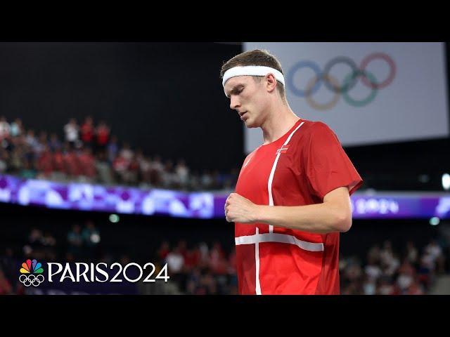 Viktor Axelsen puts an EXCLAMATION POINT on badminton competition to retain gold | Paris Olympics