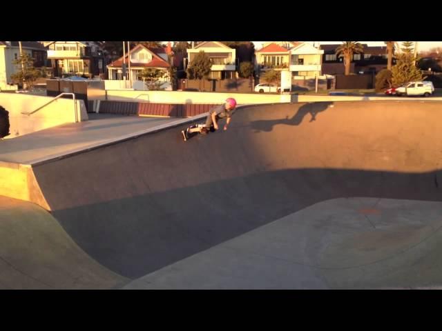 Jube: AVA GODFREY, Frontside Air , 2015-07-20