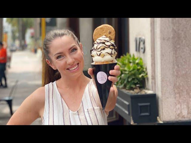 House of Chimney Cakes! Amanda FINDS Her Favorite Dessert EVER!