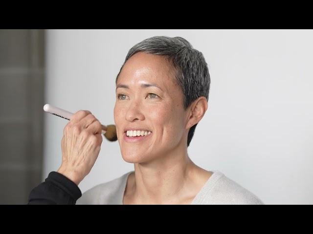 A Simple And Easy No Makeup Makeup Tutorial by Bobbi