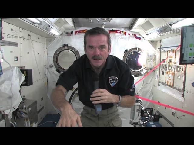 Chris Hadfield answers questions live from space with the Governor General of Canada