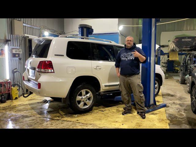 Что такое Toyota Land Cruiser 200 после трёх хозяев за 2.2 миллиона?