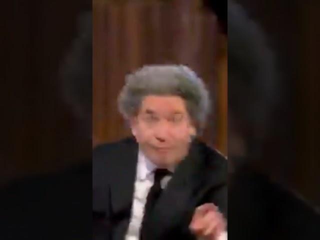 :由古斯塔沃·杜達梅爾（Gustavo Dudamel）執教的@radiofrance愛樂樂團，在重建的巴黎聖母院演奏「貝多芬第五交響曲」燈燈燈櫈‼️