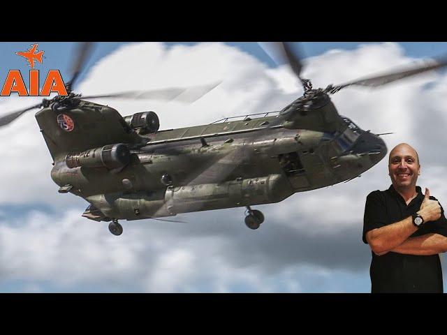 This RNLAF Chinook helicopter flies REALLY low!