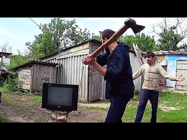 Челлендж HAУЙ ТЕЛЕВИЗОР! Отшельники с Украины Разбили Телек Вдребезги После Просмотра Новостей!