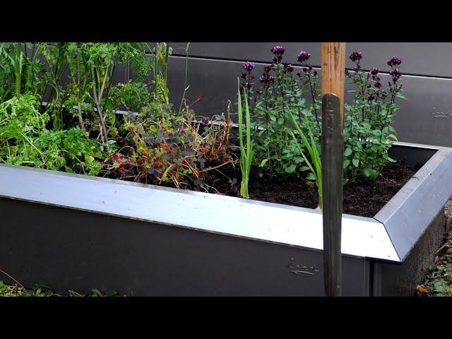 DIY- how to make at kitchen garden in one day. Landhave x Peekaboodesign.dk