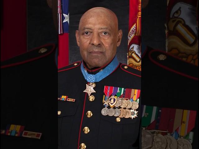 US Marine Corps SgtMaj John Canley: Vietnam War Medal of Honor Recipient