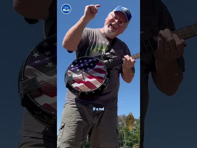 Hilarious fisherman catches fish using banjo 🪕